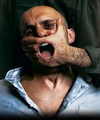 Δημοσιογράφοι… υπό πίεση