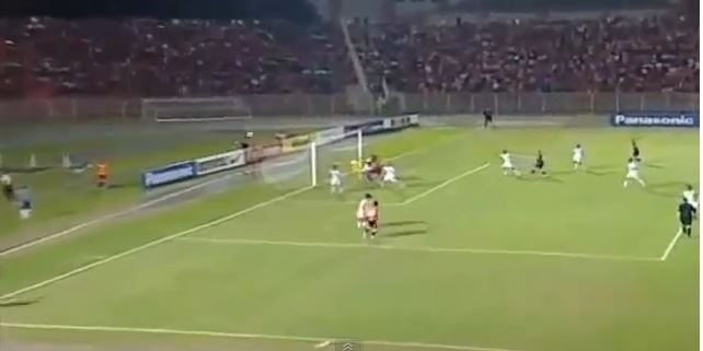 ΒΙΝΤΕΟ-Γκολ με απευθείας κόρνερ