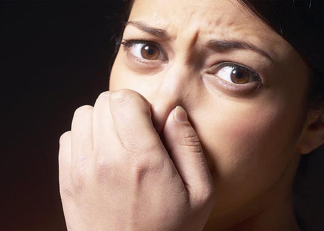 Πώς θα απαλλαγώ από την άσχημη αναπνοή;