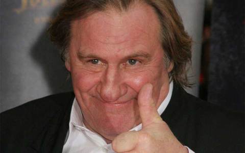 Ο Ντεπαρντιέ ανοίγει καφετέρια στη Ρωσία