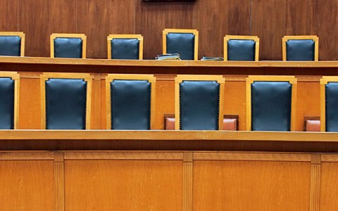 Το παράνομο επίδομα της 90χρονης