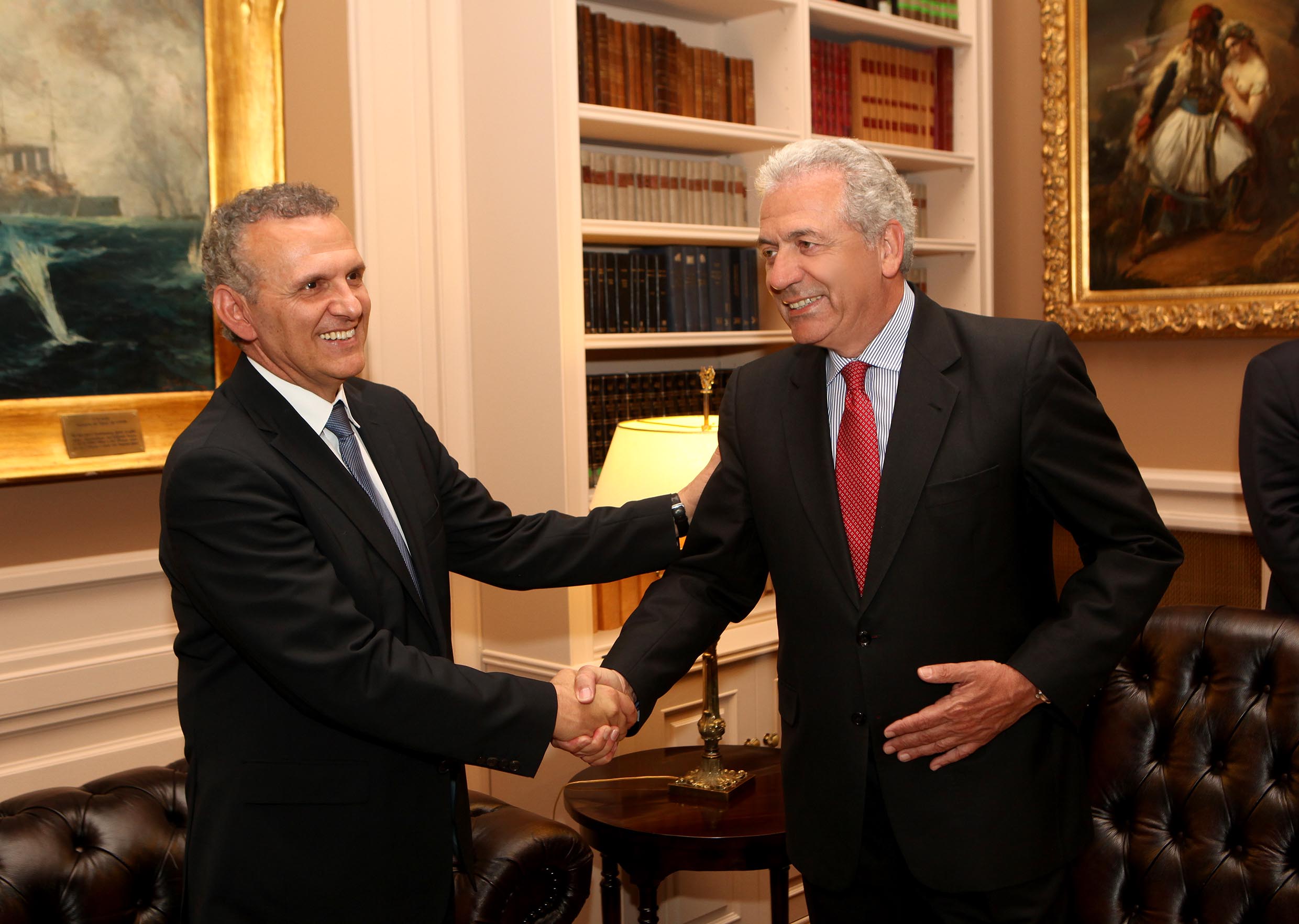 Αβραμόπουλος: Προτεραιότητα το Κυπριακό