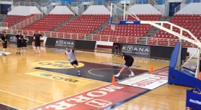 BINTEO-Έπαιξαν μπάλα στην Πυλαία