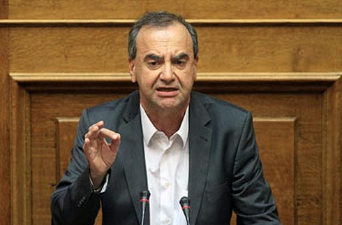 Ο Στρατούλης για τη συνάντηση Δένδια-ΓΣΕΕ