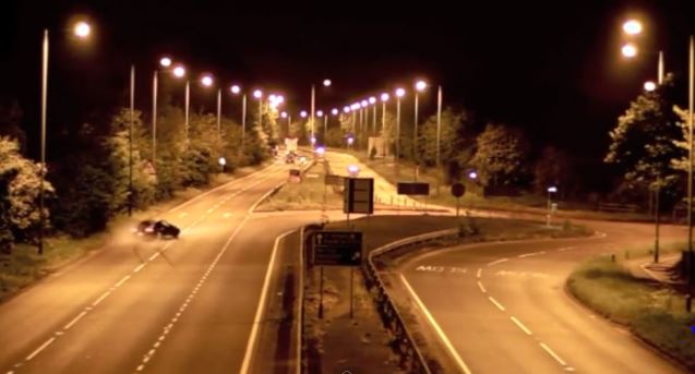 ΒΙΝΤΕΟ:Απίστευτο drift σε κόμβο