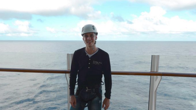 Χαρούμενος δήλωνε ο Ολλανδός για την δουλειά στο ξενοδοχείο