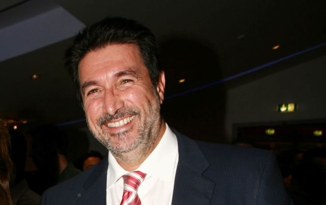 Εκπρόσωπος κόμματος με μισθό από την ΕΡΤ