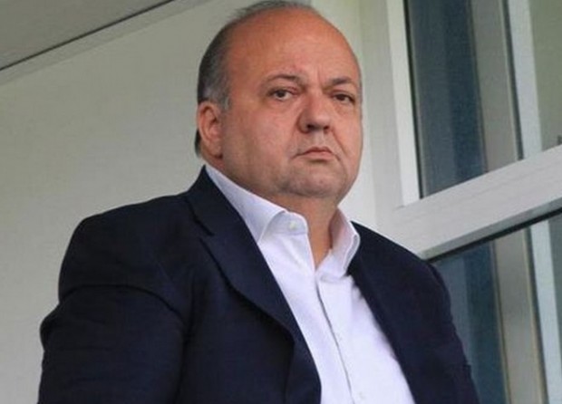 Μπάκος: Νίκησε ο αλήτης Γιάχος και η αλητοπαρέα του