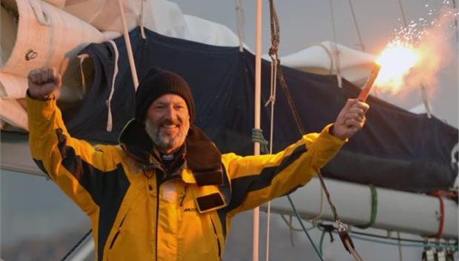 Γύρισε τον κόσμο σε 240 ημέρες