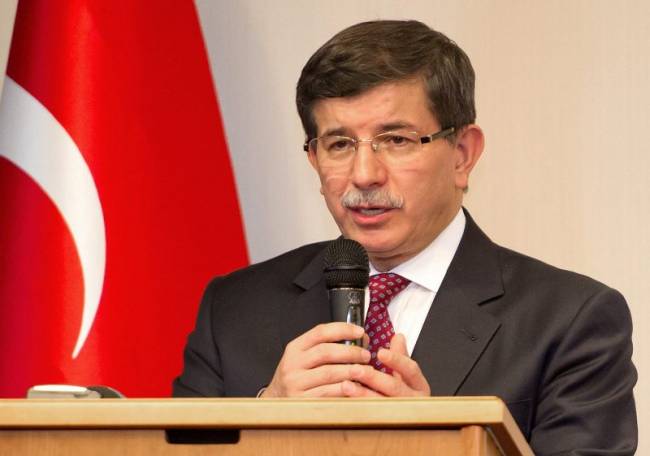 Νταβούτογλου: Δεν υπάρχουν σύνορα στο Αιγαίο