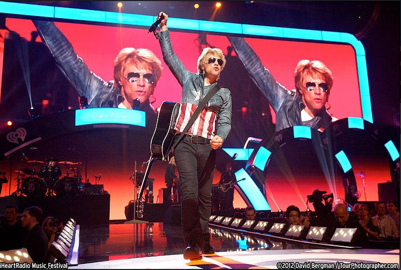 “Χάρισε” στους Ισπανούς την αμοιβή του ο Bon Jovi