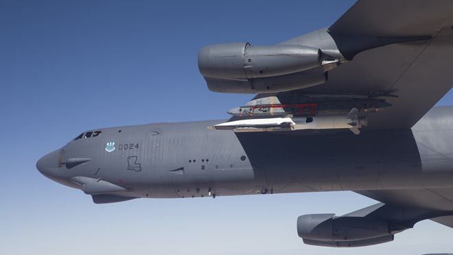 ΒΙΝΤΕΟ-Έσπασε το ρεκόρ υπερηχητικής πτήσης