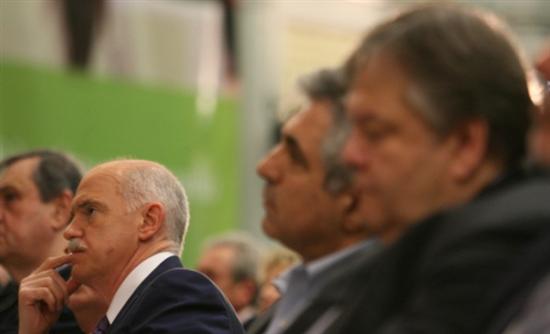 Νέα κόντρα Βενιζέλου-Παπανδρέου;