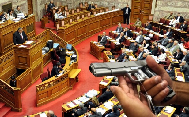 WSJ: Η απειλή έρχεται μέσα από τη Βουλή