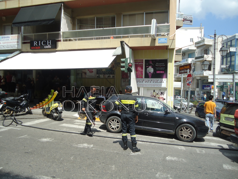 ΦΩΤΟ-Φωτιά σε ιατρείο στον Πύργο