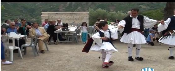 Ο μικρός χορευτής που γοητεύει