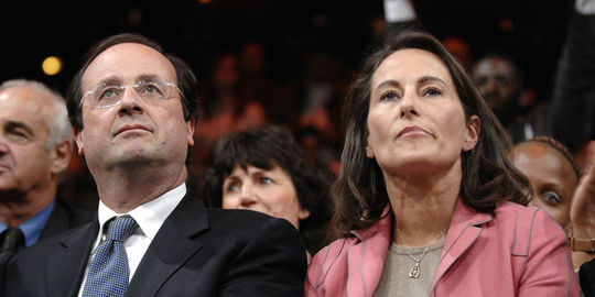 Ο Ολάντ δέχεται βολές από… την πρώην