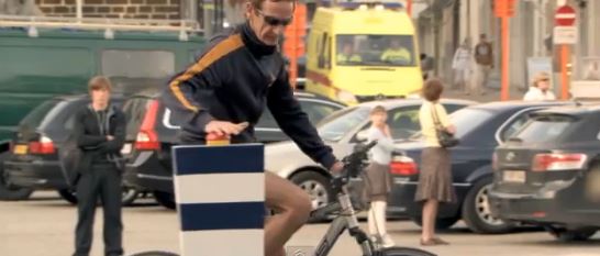 ΒΙΝΤΕΟ-Εσύ θα πάταγες το κουμπί;