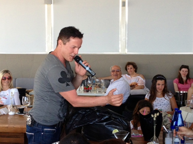 Ο αιώνιος έφηβος Σπύρος Σπυράκος