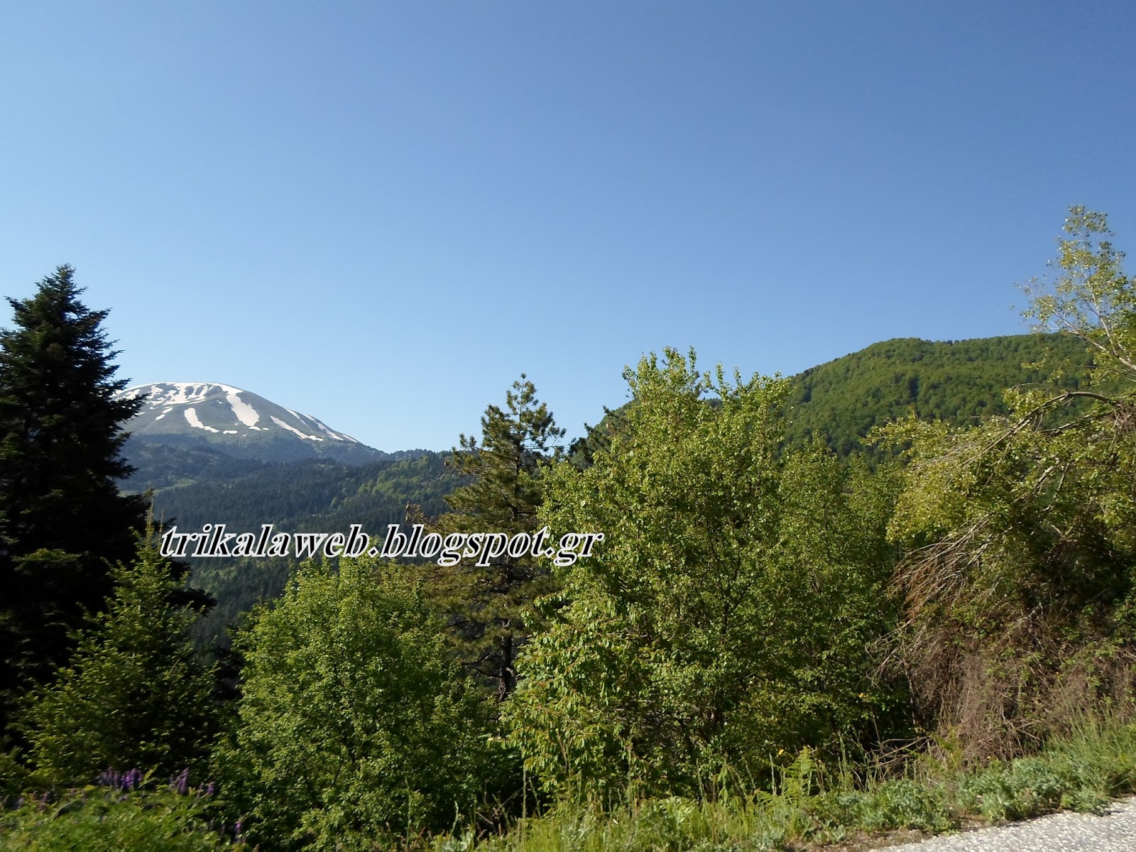 ΦΩΤΟ-Χιόνι στα βουνά των Τρικάλων