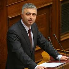 Στη Βουλή το “απαγορευμένο” βιβλίο για τη γενοκτονία των Ποντίων