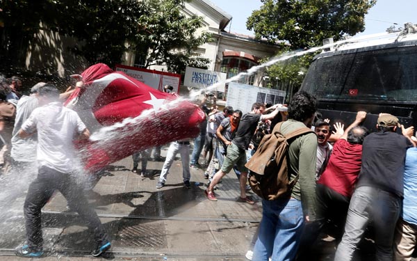 Επεισόδια και στην Άγκυρα