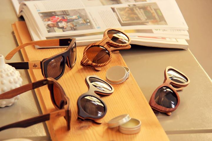 Χειροποίητα ξύλινα γυαλιά ηλίου
