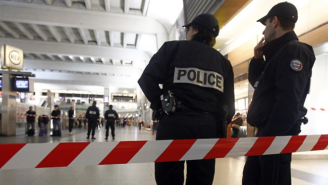 Έρευνα για την επίθεση στον Γάλλο στρατιώτη