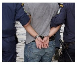 Σύλληψη 22χρονου για κλοπές