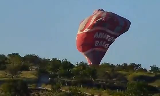 ΒΙΝΤΕΟ-Η στιγμή της πτώσης του αερόστατου
