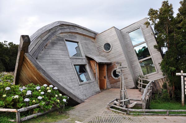 Το «ναυαγισμένο» ξενοδοχείο