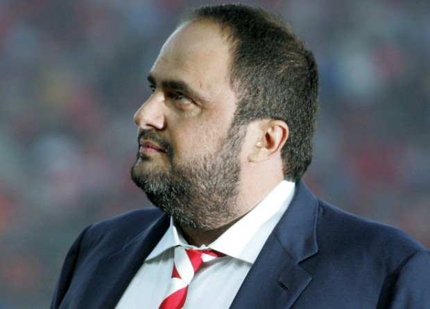 Ο Βαγγέλης Μαρινάκης ταράζει τα νερά της ναυτιλίας