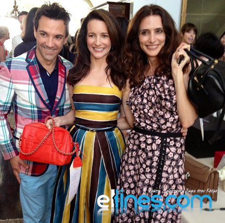 Δημοπρατεί επώνυμες τσάντες για φιλανθρωπικό σκοπό