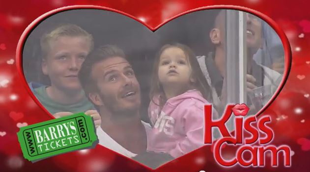 ΒΙΝΤΕΟ-Το φιλί του Μπέκαμ στην κόρη του