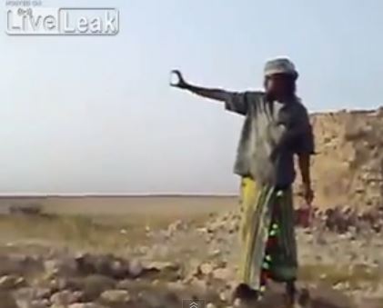 BINTEO-Πυροβόλησε το τσιγάρο