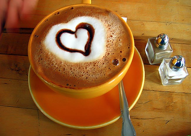 Έχει σχέση ο καφές με τις καρδιακές παθήσεις;