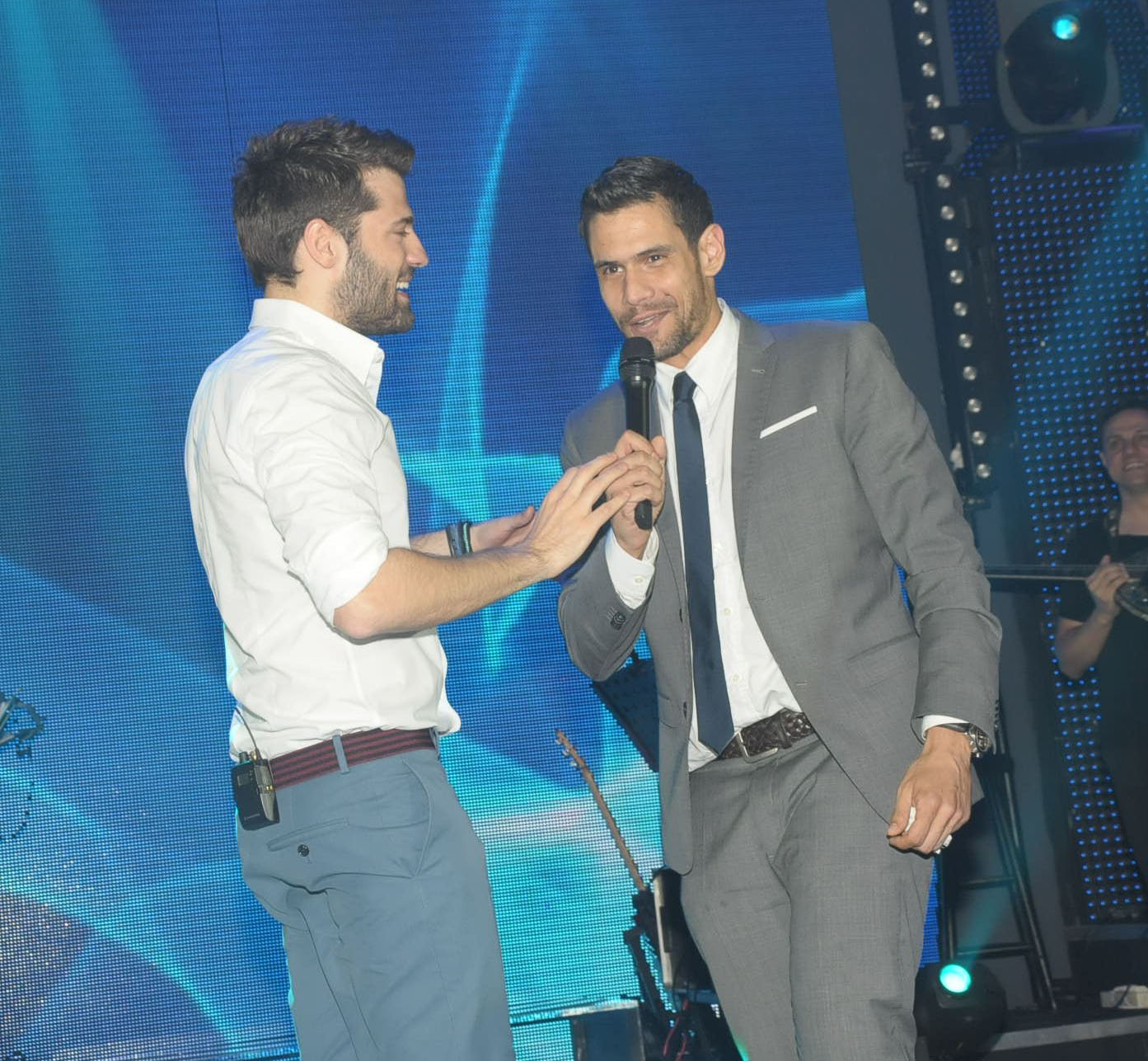 Ο Ουγγαρέζος… τραγουδιστής