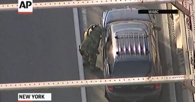 ΒΙΝΤΕΟ-Έκλεισαν τη γέφυρα του Μπρούκλιν