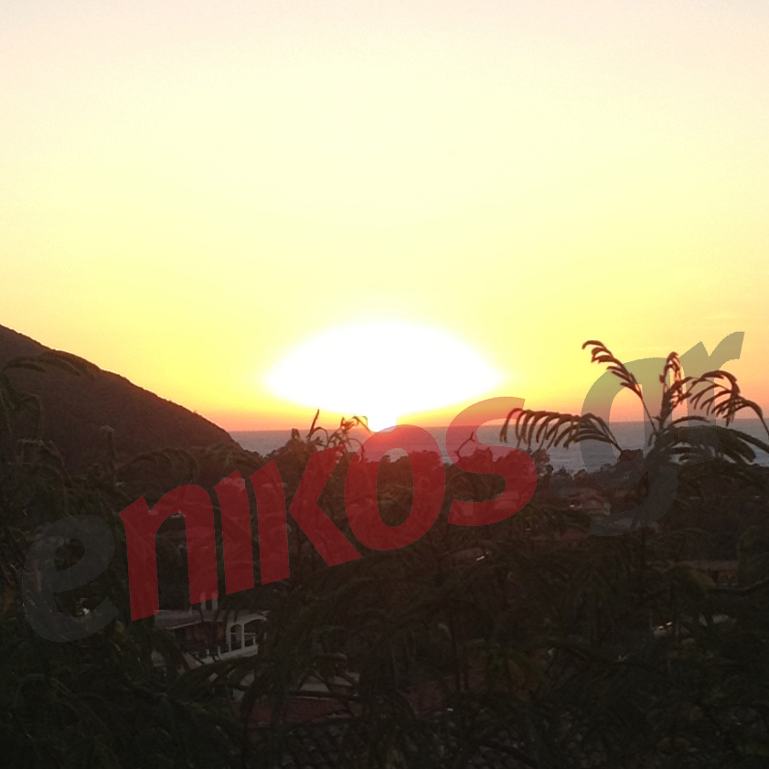 ΦΩΤΟ-Το ηλιοβασίλεμα στη Λευκάδα