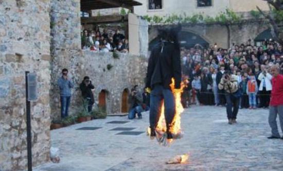 Ήθη και έθιμα της Μ. Παρασκευής