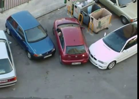 ΒΙΝΤΕΟ-Ο επιμένων…ξεπαρκάρει