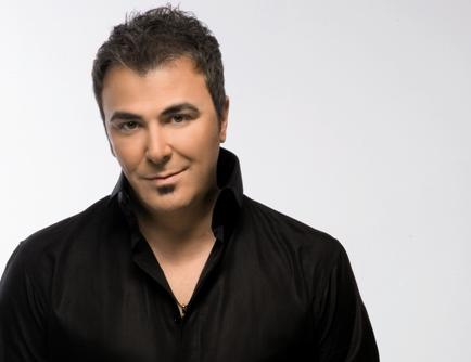 Ο Αντώνης Ρέμος στον Νίκο Χατζηνικολάου