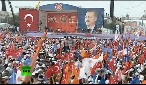 Τα συνδικάτα της Τουρκίας καλούν σε απεργία