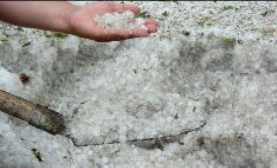 ΒΙΝΤΕΟ-Χαλάζι στα Γρεβενά