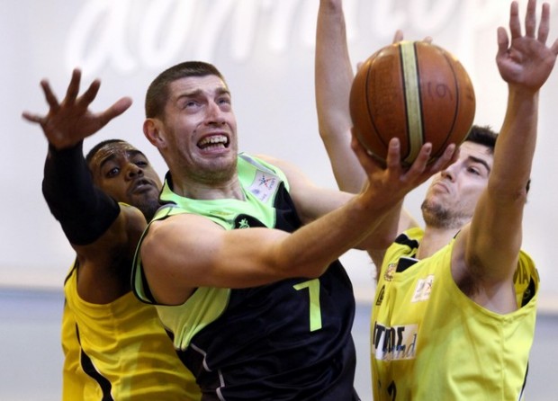 Στο άρθρο 99 ο Άρης