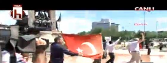 ΤΩΡΑ- ΦΩΤΟ: Ένταση στην Κωνσταντινούπολη