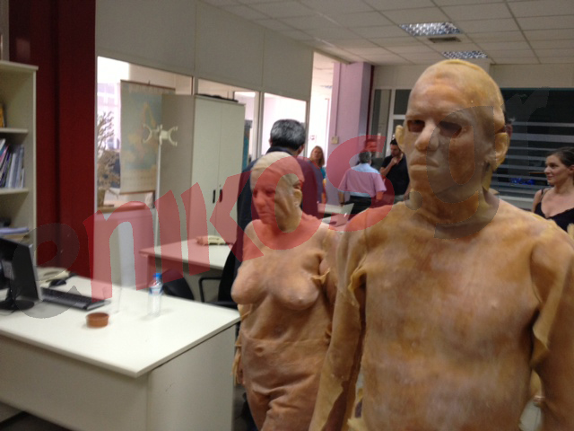 ΦΩΤΟ – Θίασος από την Ισπανία στην ΕΡΤ