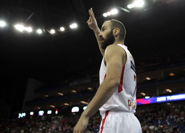 Πολιορκεί Σπανούλη η Μπάρτσα