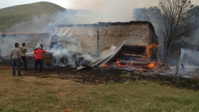 Σε επιφυλακή η Πυροσβεστική στην Κρήτη