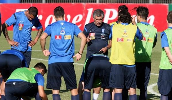 Δείτε live την αναχώρηση της Εθνικής